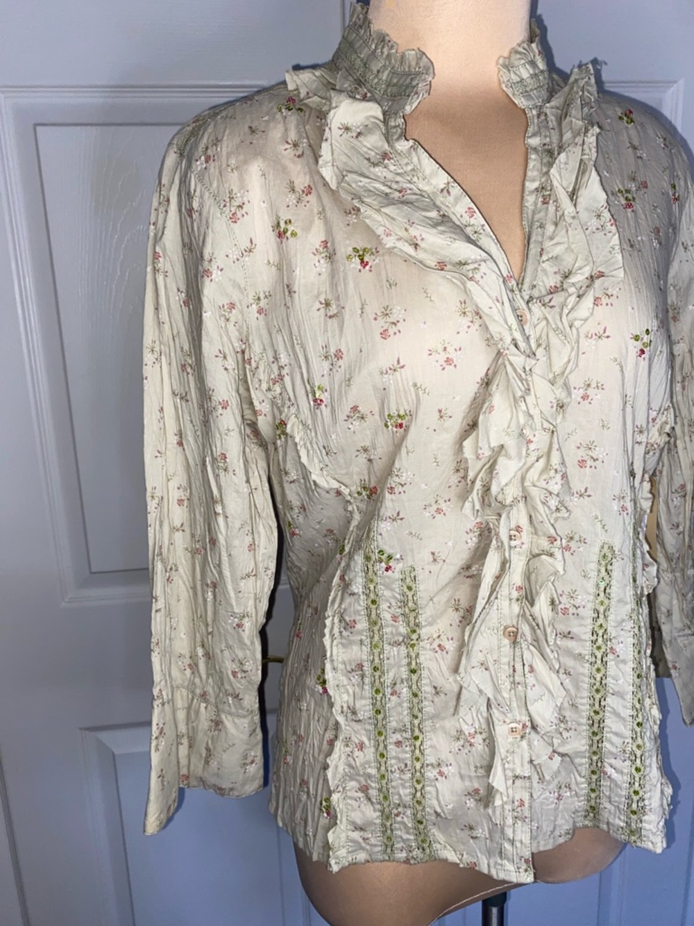Quizz Again Ruffled Floral Button-Down Prairie Shirt - Sage Green, Cottagecore